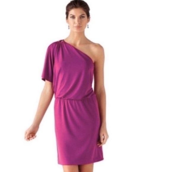 White House Black Market Dresses & Skirts - White House Black Market Fuchsia Pink Peekaboo One Shoulder Dress Size 0 NWT
